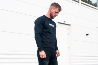 Outsole Premium Box Logo Sweater Sean Wotherspoon 4
