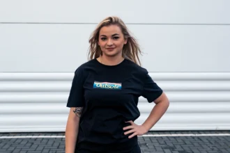 Outsole Premium Box Logo T Shirt Sean Wotherspoon 2