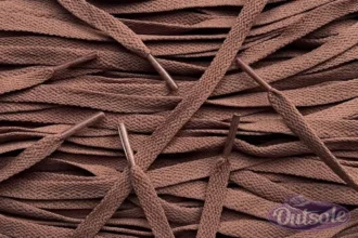 Asics laces Coffee flat