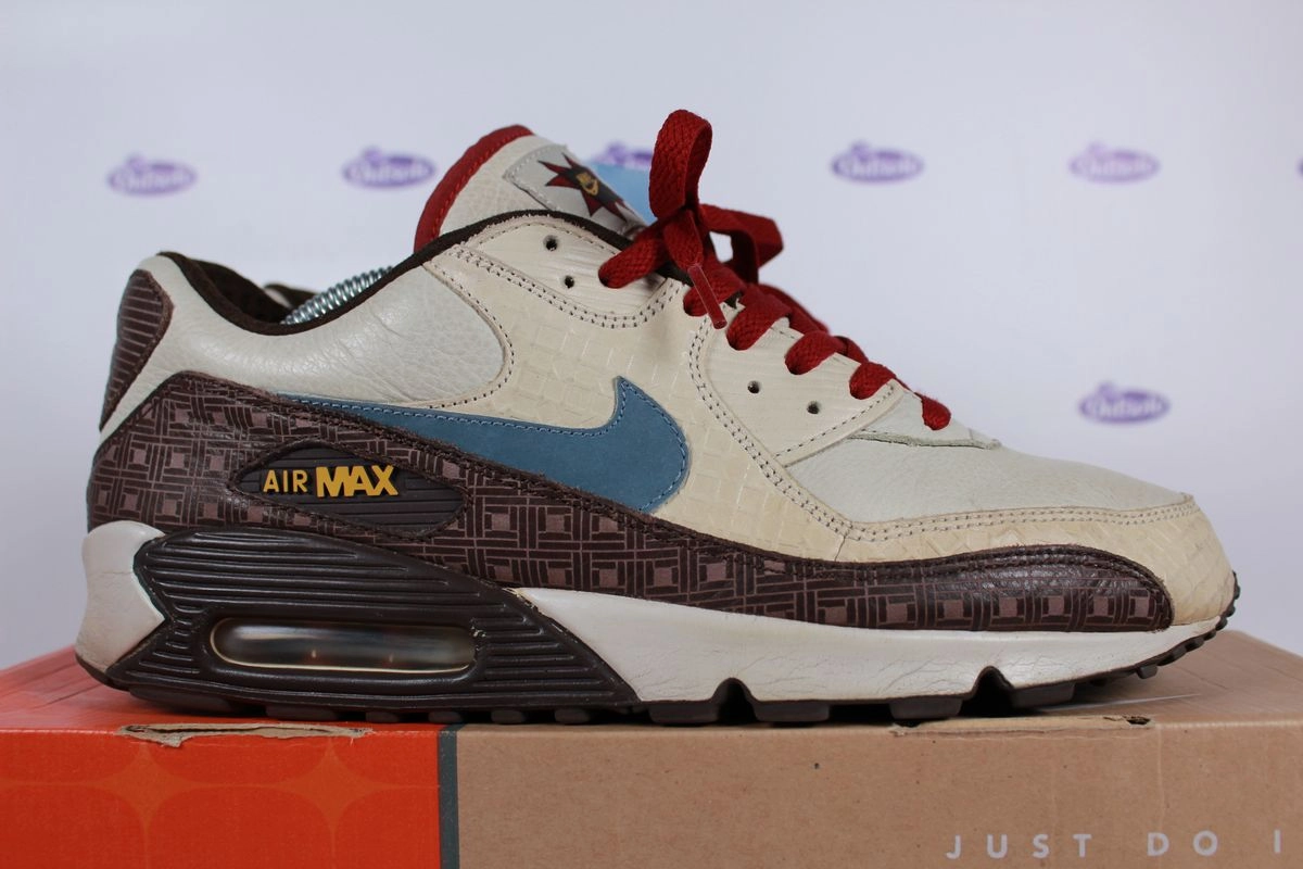 Nike Air Max 90 Black History Month Hyperstrike
