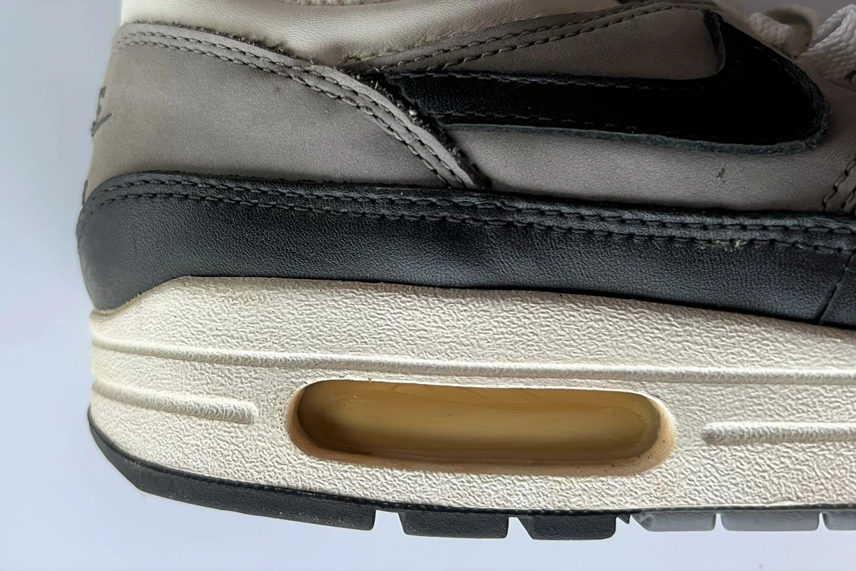 Risks with wearing older Nike Air Max 1 sneakers 12