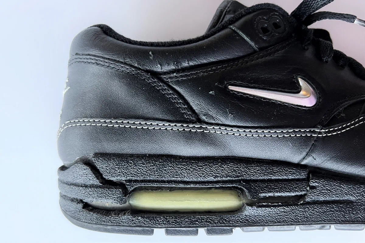 Risks with wearing older Nike Air Max 1 sneakers 5