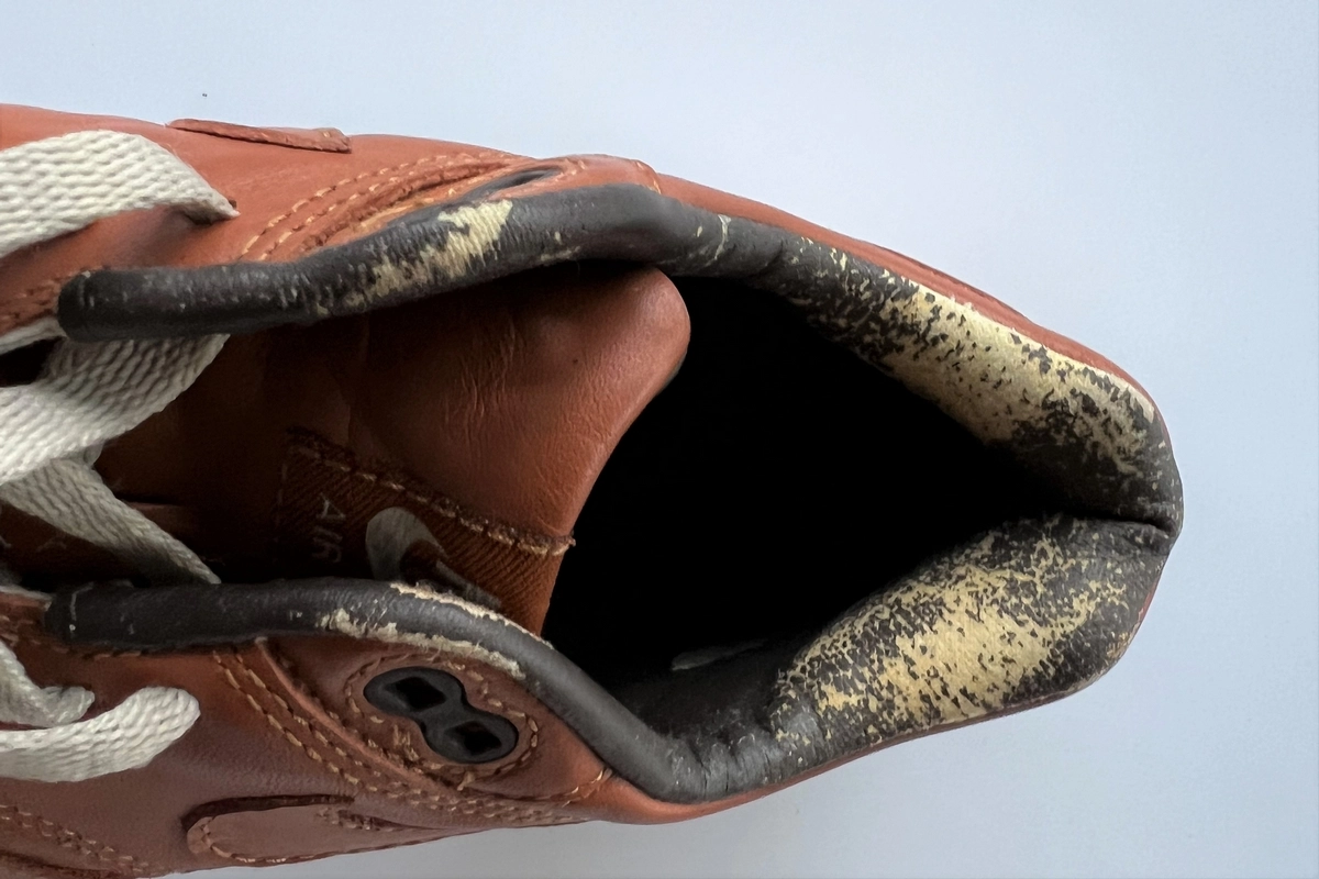 Risks with wearing older Nike Air Max 1 sneakers 6