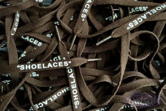 Off White SHOELACES laces veters Brown